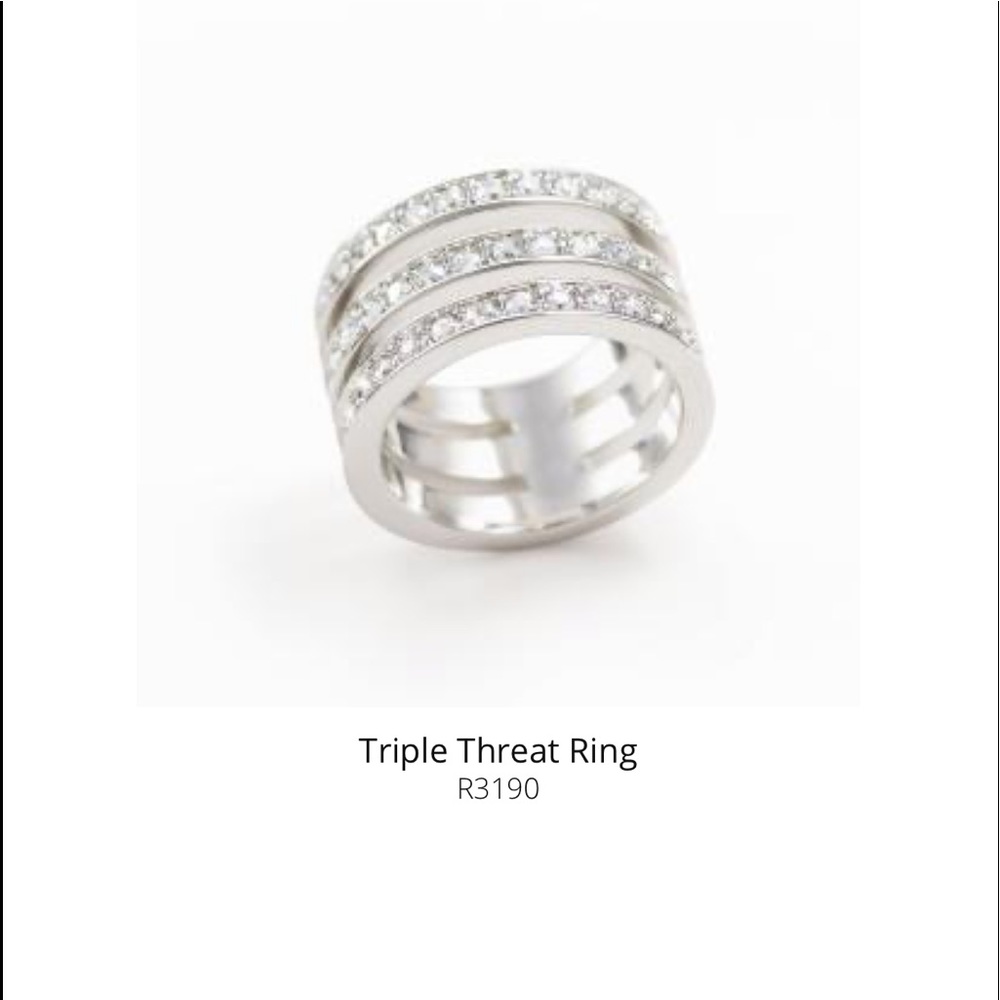 Touchstone Crystal “Triple Threat Ring” Size 6